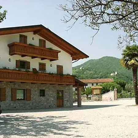 Alloggio per agriturismo Agriturismo Famiglia Bertossi